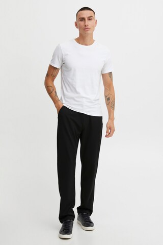 !Solid Regular Chino Pants 'Liam' in Black