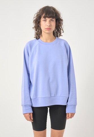 Cleptomanicx Sweatshirt 'Crewneck Ligull' in Blau: Vorderseite