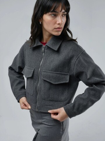 Busem Between-season jacket in Grey