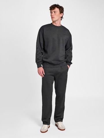 Regular Pantalon de sport Hummel en gris