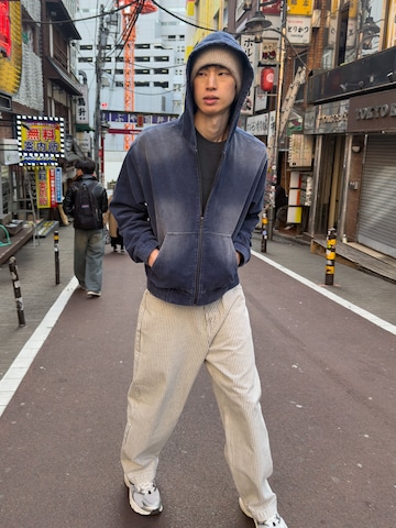 BershkaPrijelazna jakna - plava boja