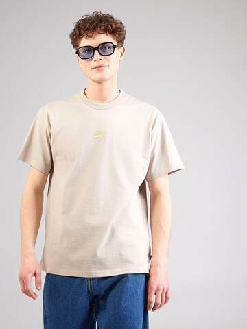 T-Shirt 'PREM ESS' Nike Sportswear en beige : devant