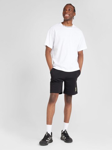 THE NORTH FACE T-Shirt 'ZUMU' in Weiß