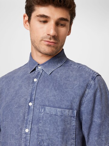 WEEKDAY Regular fit Button Up Shirt 'Randy' in Blue