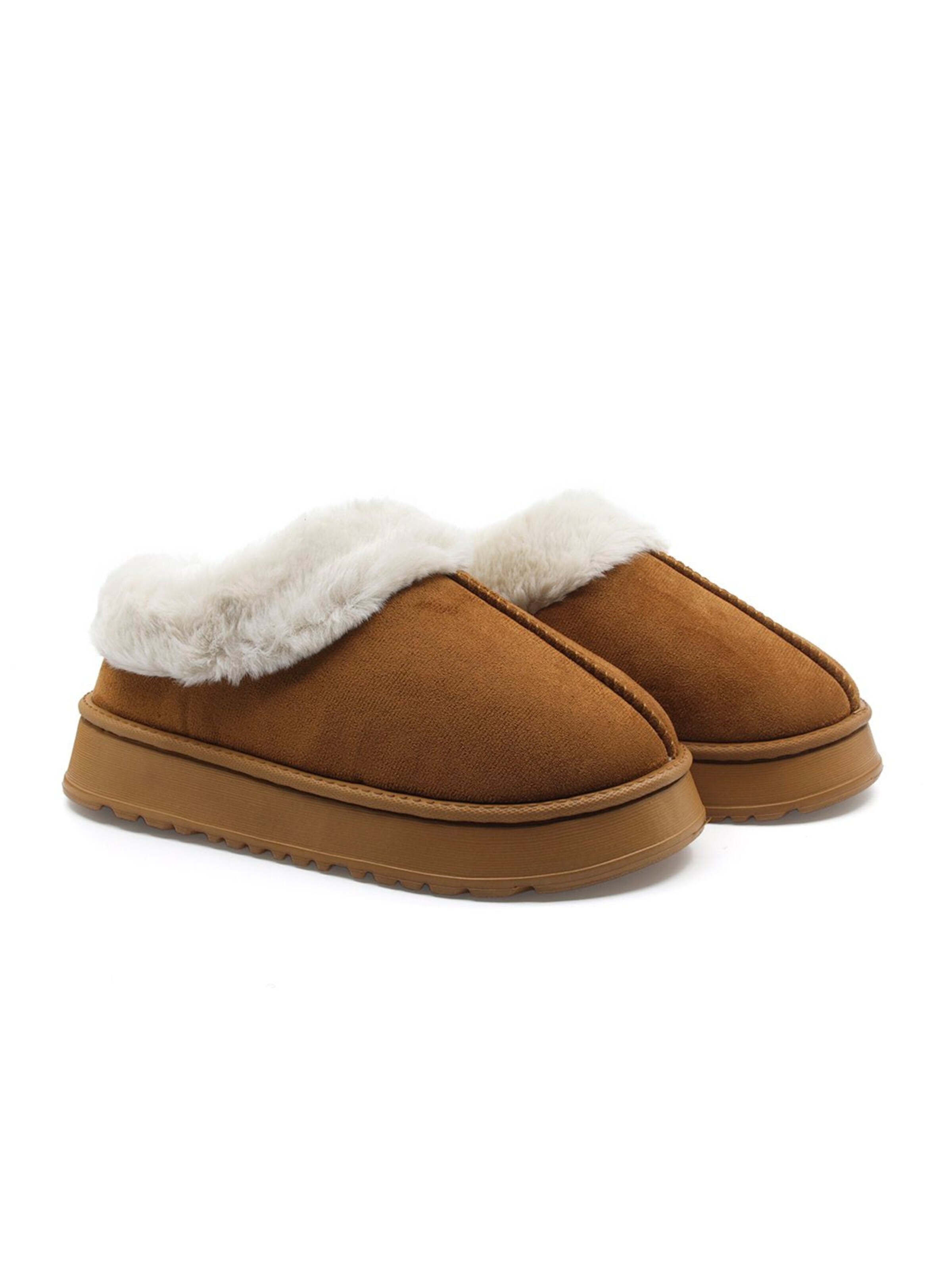 Beppi Slipper 'Indoor Shoe' in Beige