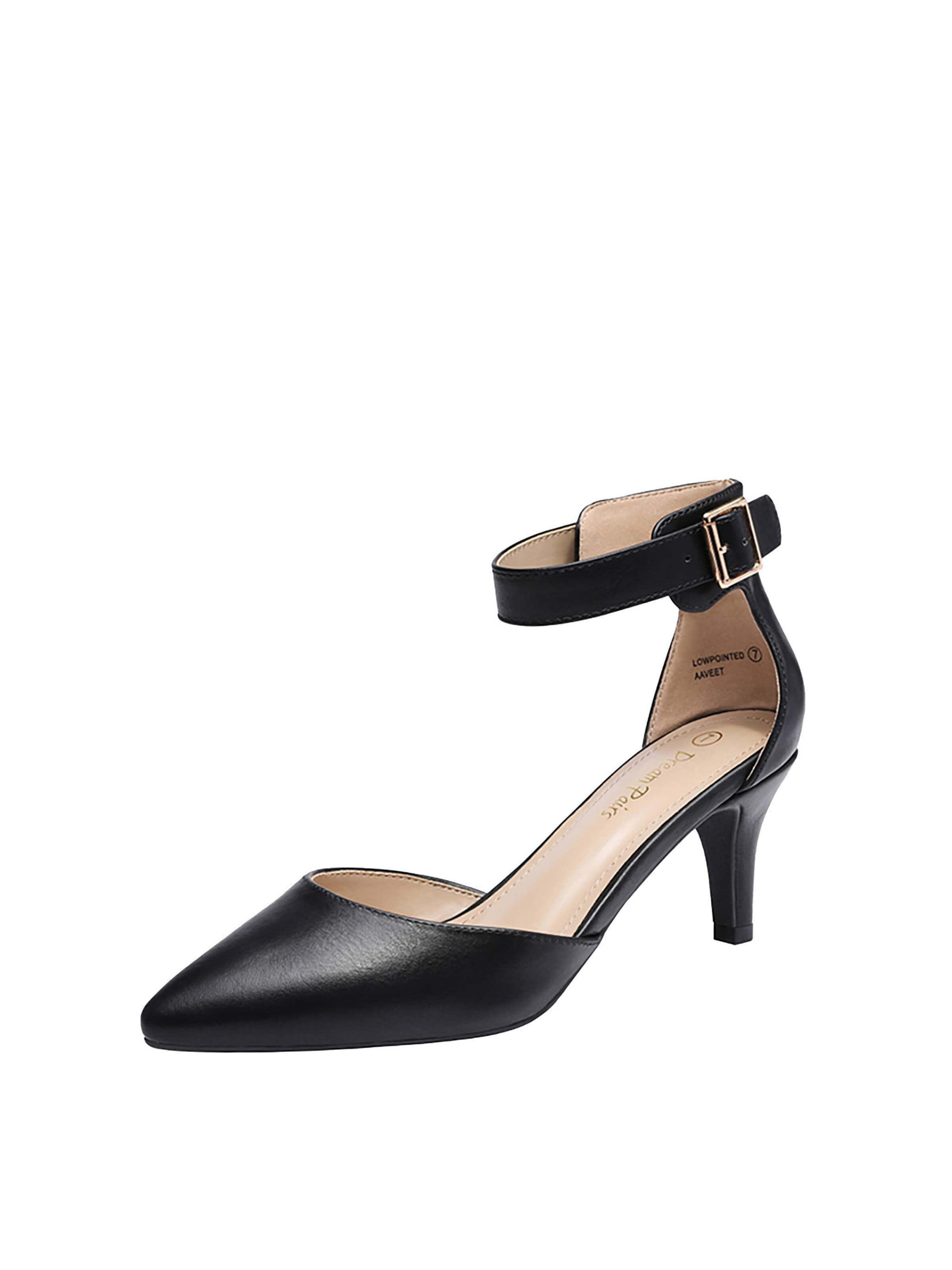 Dream Pairs Pumps in Black