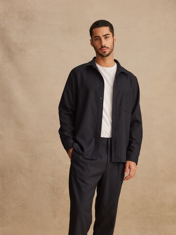 DAN FOX APPAREL Regular fit Overhemd 'Marvin' in Blauw: voorkant