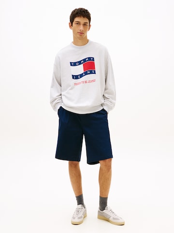 Tommy Jeans Loose fit Pleat-front trousers in Blue