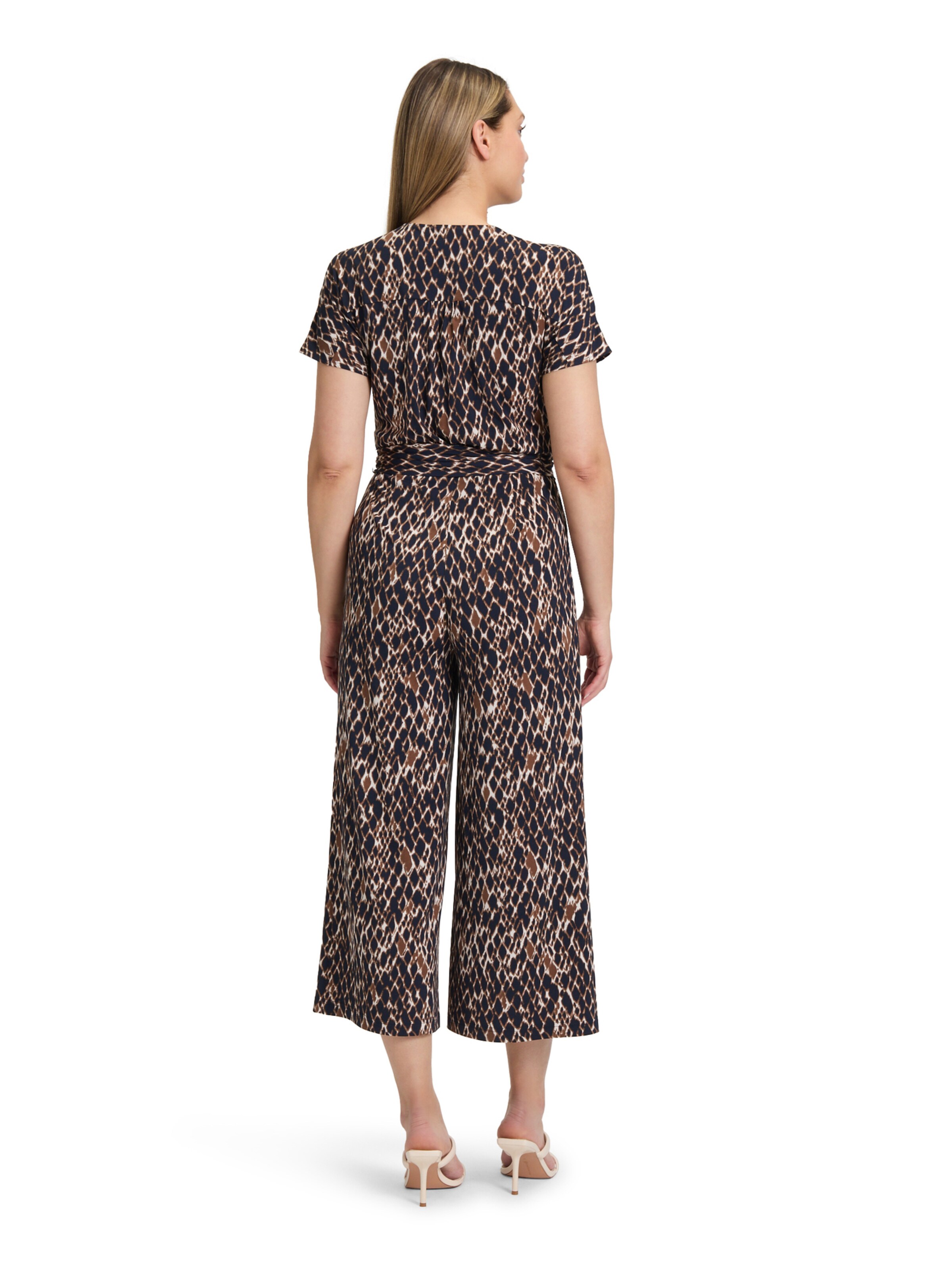 Betty Barclay Jumpsuit mit Eingrifftaschen in Blau