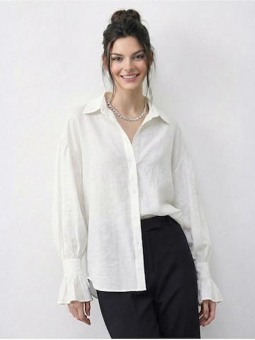 Bianco Lucci - Blusa em branco
