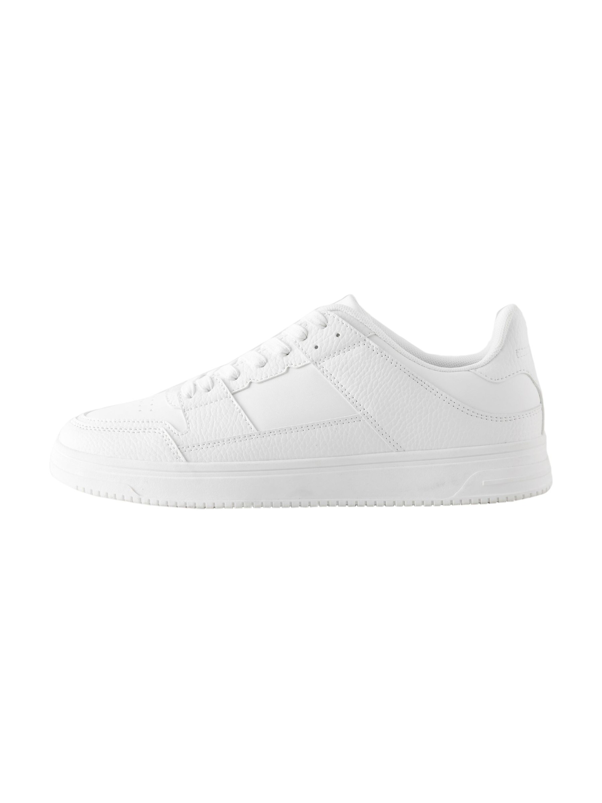 Next Baskets basses en blanc, Vue avec produit