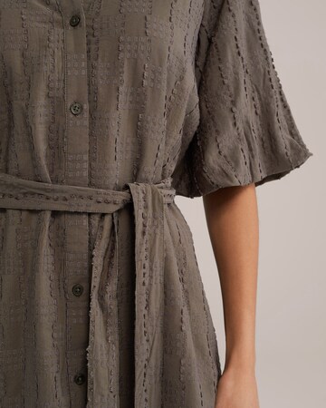 WE Fashion Dress in Green