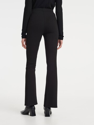 Coupe slim Pantalon 'Enyta' OPUS en noir