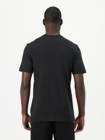 ADIDAS ORIGINALS Shirt in Black: back