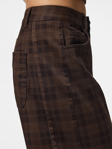 Barrel Jean 'VERA' PIECES en marron