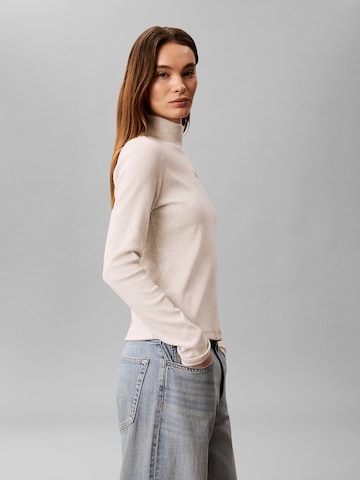 T-shirt Calvin Klein Jeans en gris