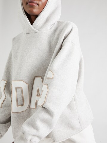 10Days Sweatshirt in Grau