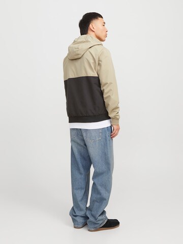 Geacă de primăvară-toamnă 'JJERush' de la JACK & JONES pe maro