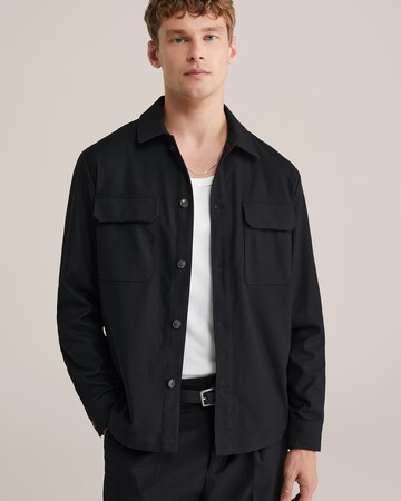 WE Fashion Regular Fit Hemd in Schwarz: Vorderseite