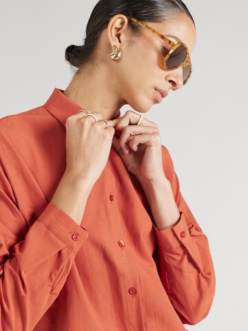 Happiness İstanbul Bluse in Rot