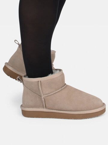 PS Poelman Boots 'Lammy' in Beige