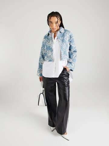 PIECES Übergangsjacke 'PCLibbey' in Blau