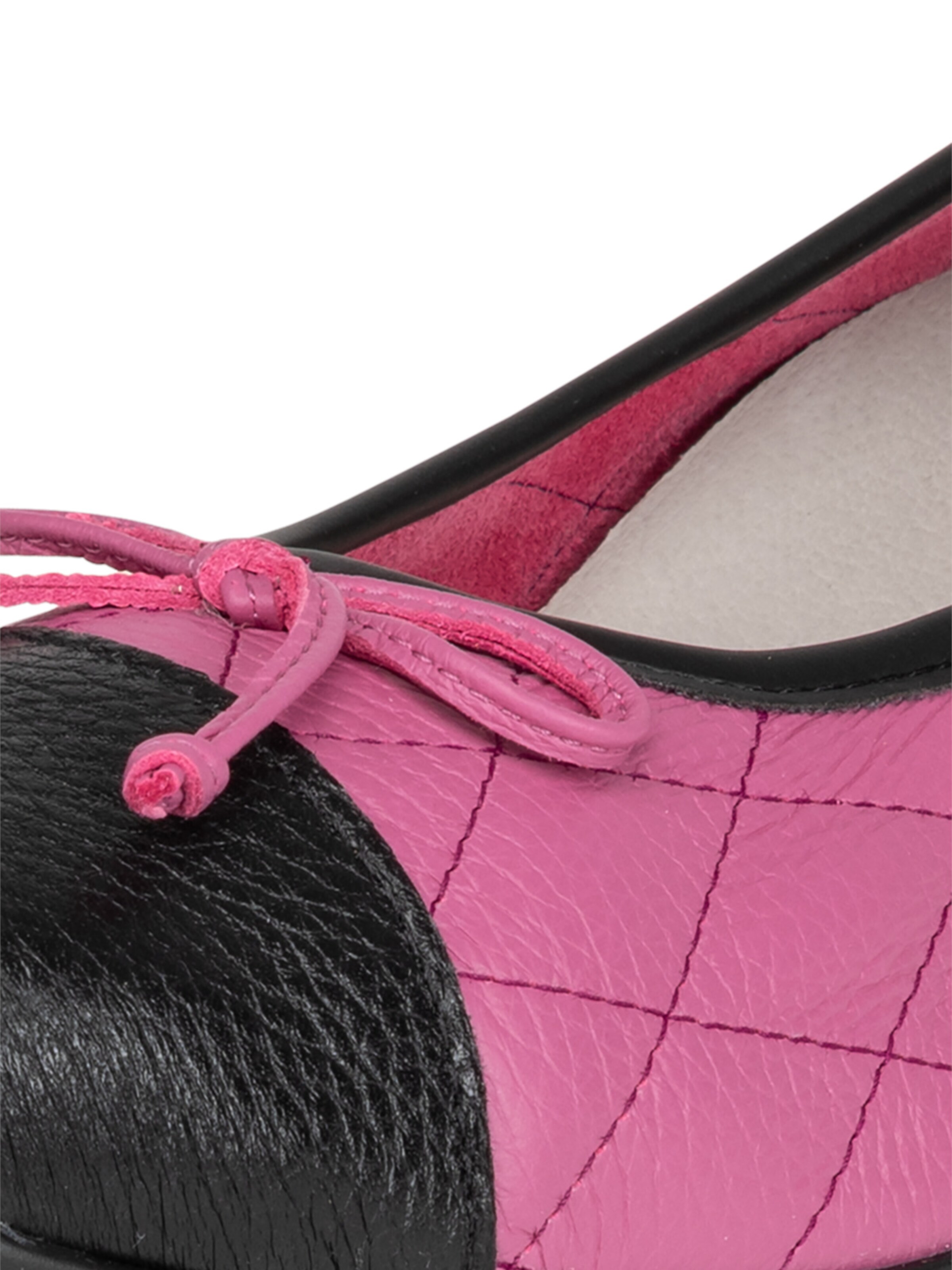 Ballerina di VITAFORM in lilla