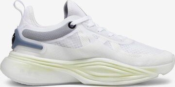 Chaussure de course 'Nitro Squared' PUMA en blanc