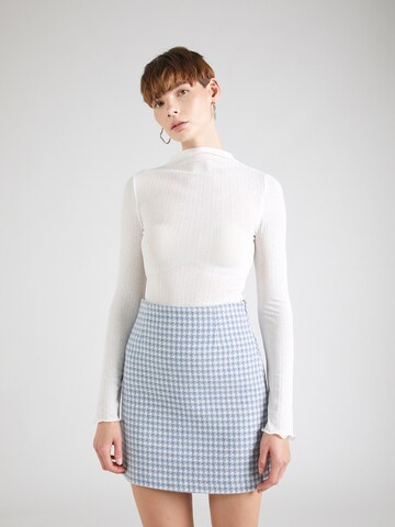Gina Tricot Пуловер в бяло: отпред