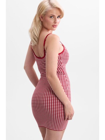GUESS Kleid in Rot