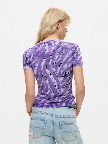 Tricou de la Desigual pe roșu