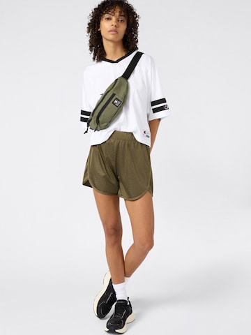 Tricou de la Champion Authentic Athletic Apparel pe alb