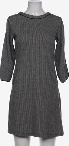 Mademoiselle YéYé Dress in M in Grey: front