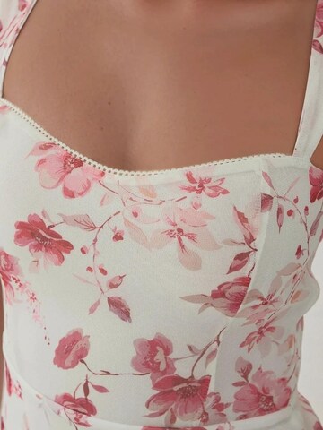 Hiccup Kleid in Weiß