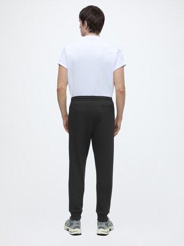 BOSS Дънки Tapered Leg Спортен панталон 'Union Hadiko' в черно