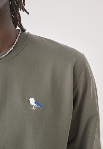 Cleptomanicx Sweatshirt ' Embro Gull' in Green