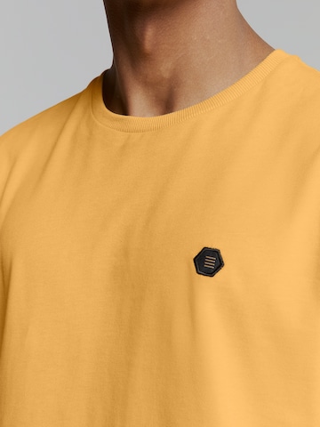No Excess Shirt in Geel