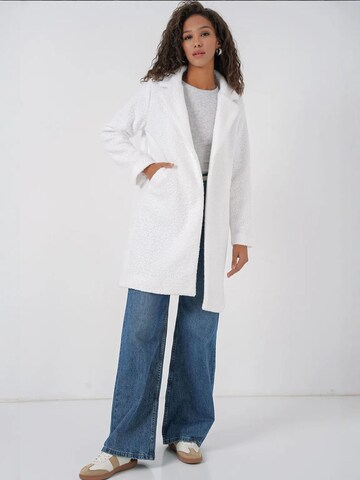 Bigdart Winter coat in White