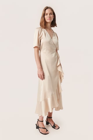 SOAKED IN LUXURY - Vestido 'Karven' en beige