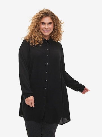 Zizzi - Blusa 'EROSE' em preto: frente