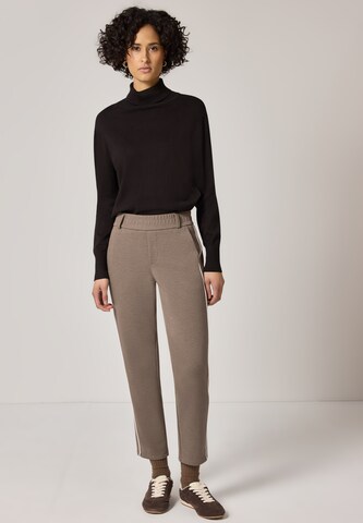 STREET ONE Regular Hose in Braun