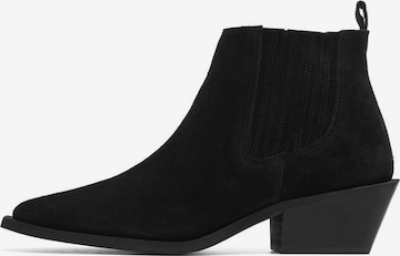 Bianco Chelsea Boots in Black: front