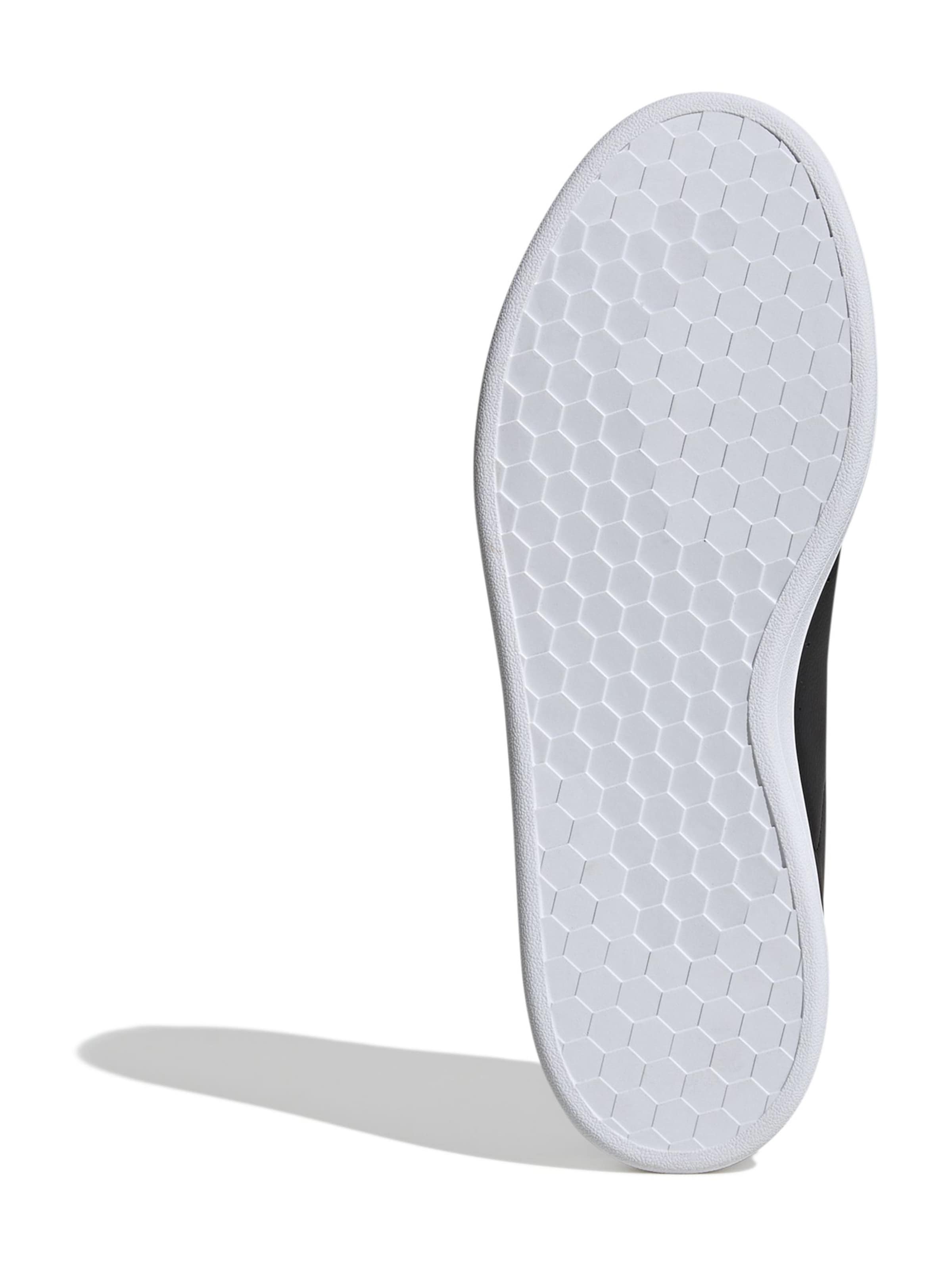 ADIDAS SPORTSWEAR Nizke superge 'Urban Court' | črna barva