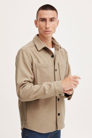 Regular fit Camicia 'Tam' di !Solid in beige: frontale