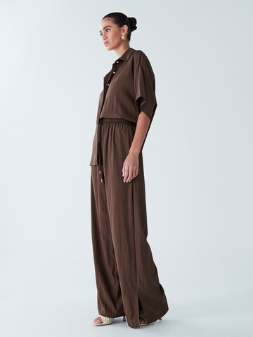Wide leg Pantaloni 'Josefina' di BWLDR in marrone
