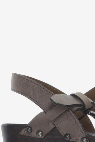 SOFTCLOX Sandals & High-Heeled Sandals in 38 in Brown