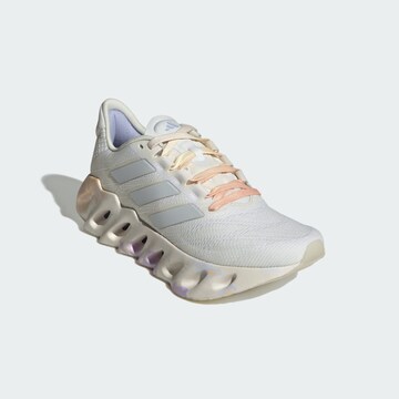 ADIDAS PERFORMANCE Παπούτσι για τρέξιμο 'Switch FWD 2.0' σε λευκό