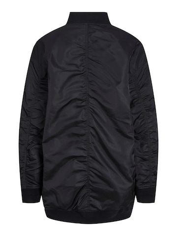 Veste mi-saison 'Hailey' JJXX en noir