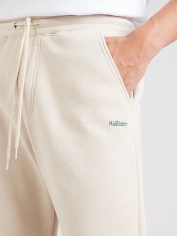 HOLLISTER Loose fit Trousers in Beige