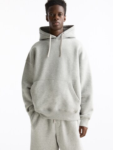 Pull&Bear Jogginganzug in Grau